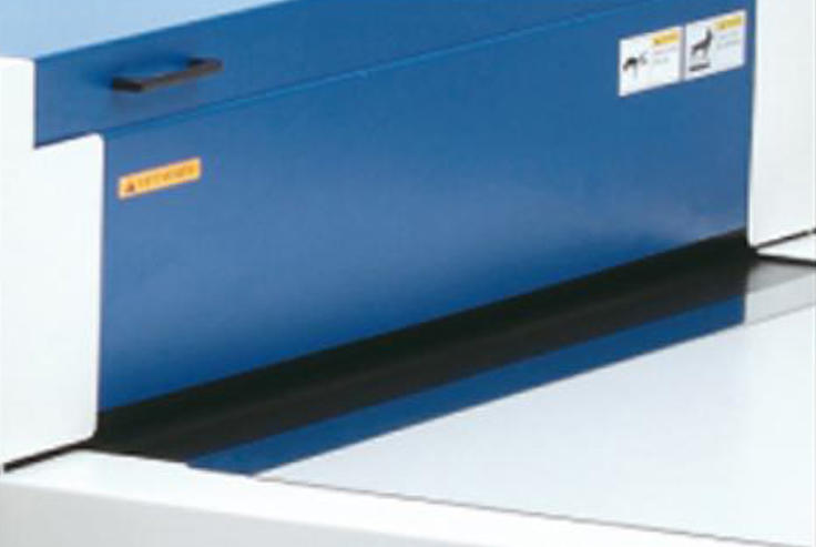 WJ-1000LR-I آلة ضغط الصحافة الخطية المستقيمة لحزام سلس