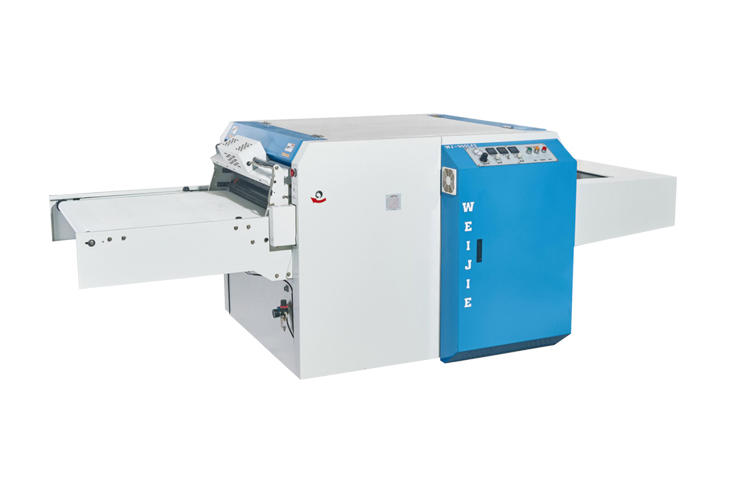 WJ-900LFS آلة ضغط الصحافة الخطية الواسعة المستقيمة لنسيج الملابس الهوائية