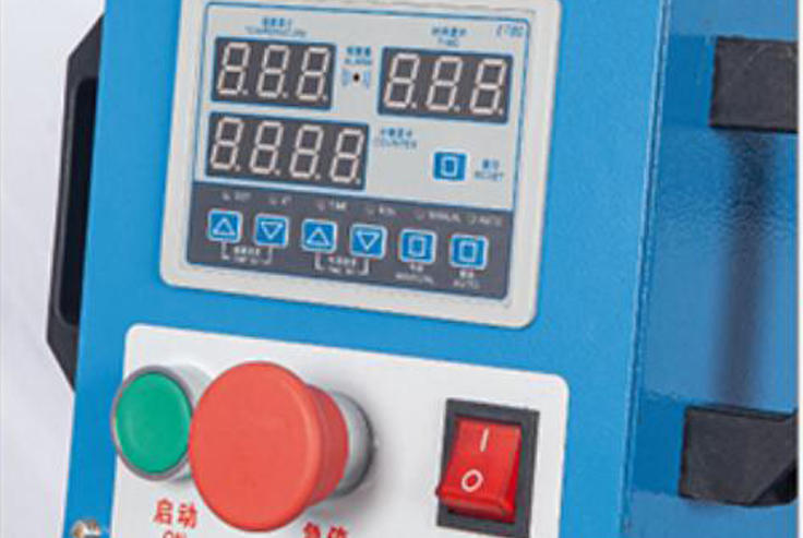 WJ-15-2 آلة نقل الحرارة / الصحافة الحرارية / آلة التسامي مع محطة مزدوجة لطباعة الشعار 15 * 15CM